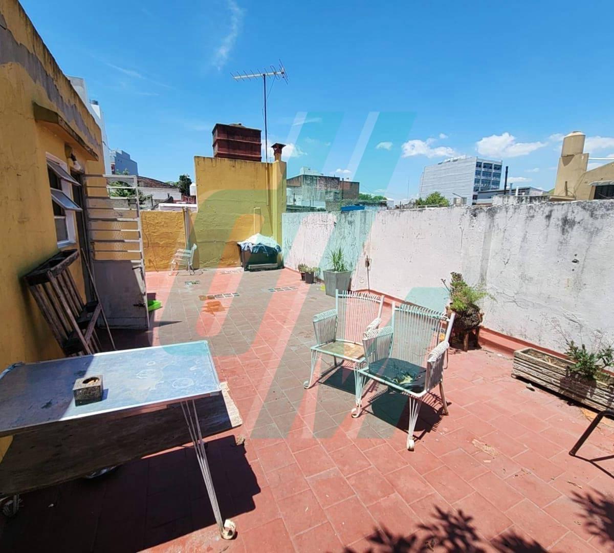 Excelente 3 Ambs con Patio y Terraza a Reciclar 4