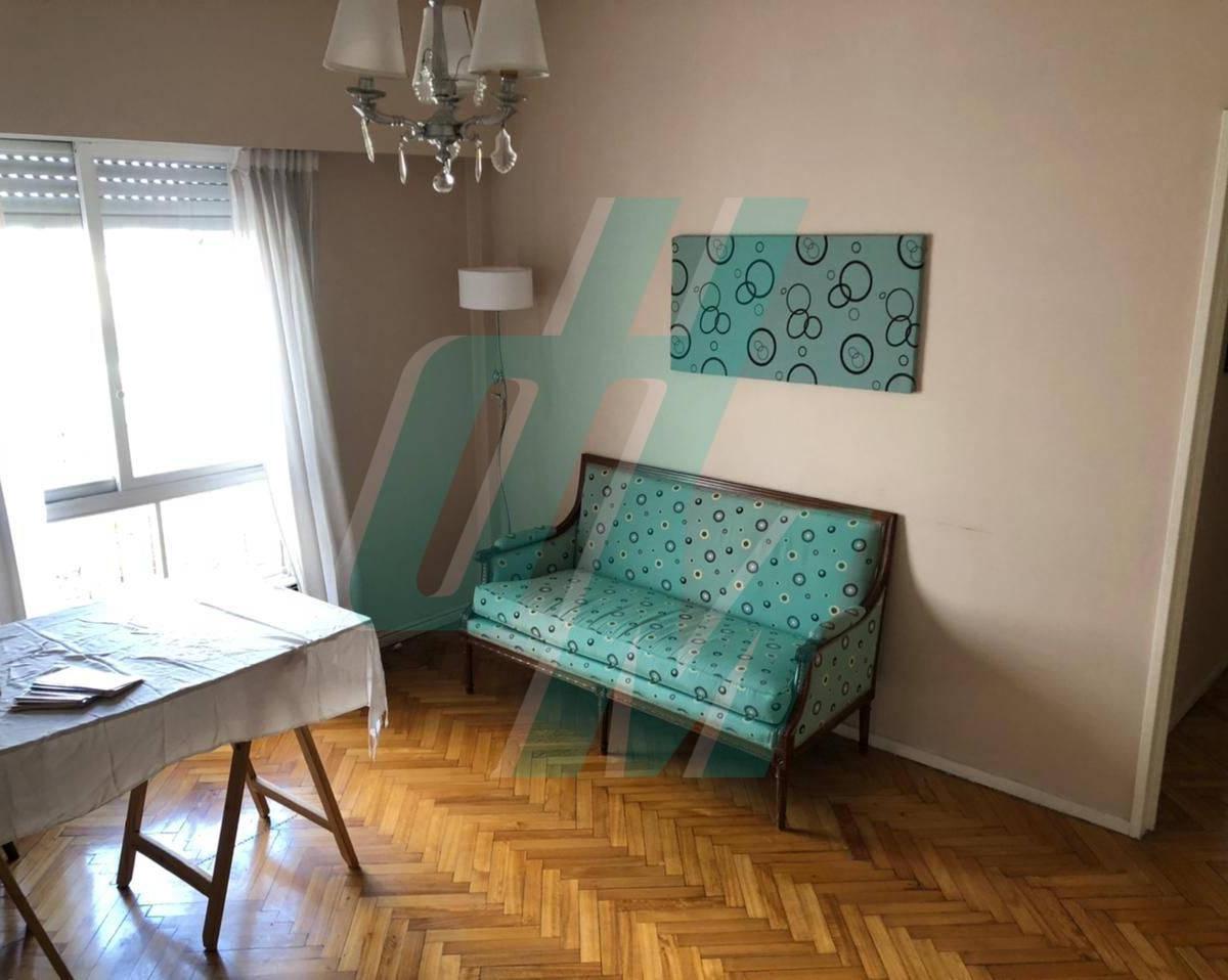 Excelente Departamento de 3 Ambientes en Caballito