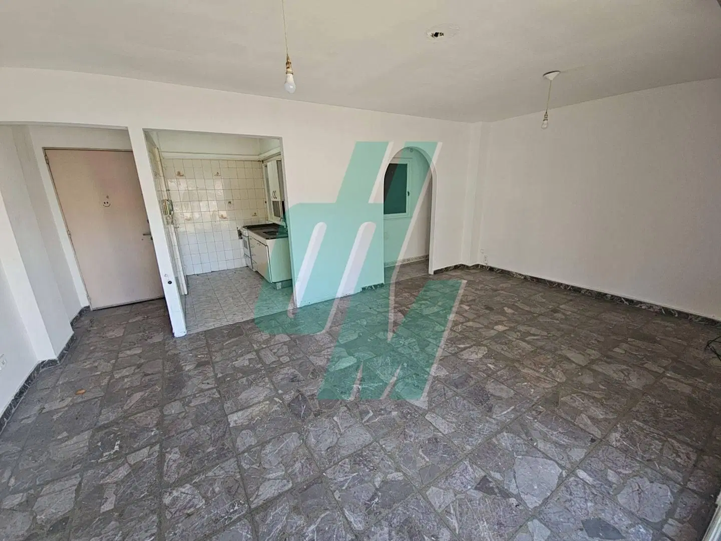 Excelente departamento 3 ambientes al frente - Santa Rita 2