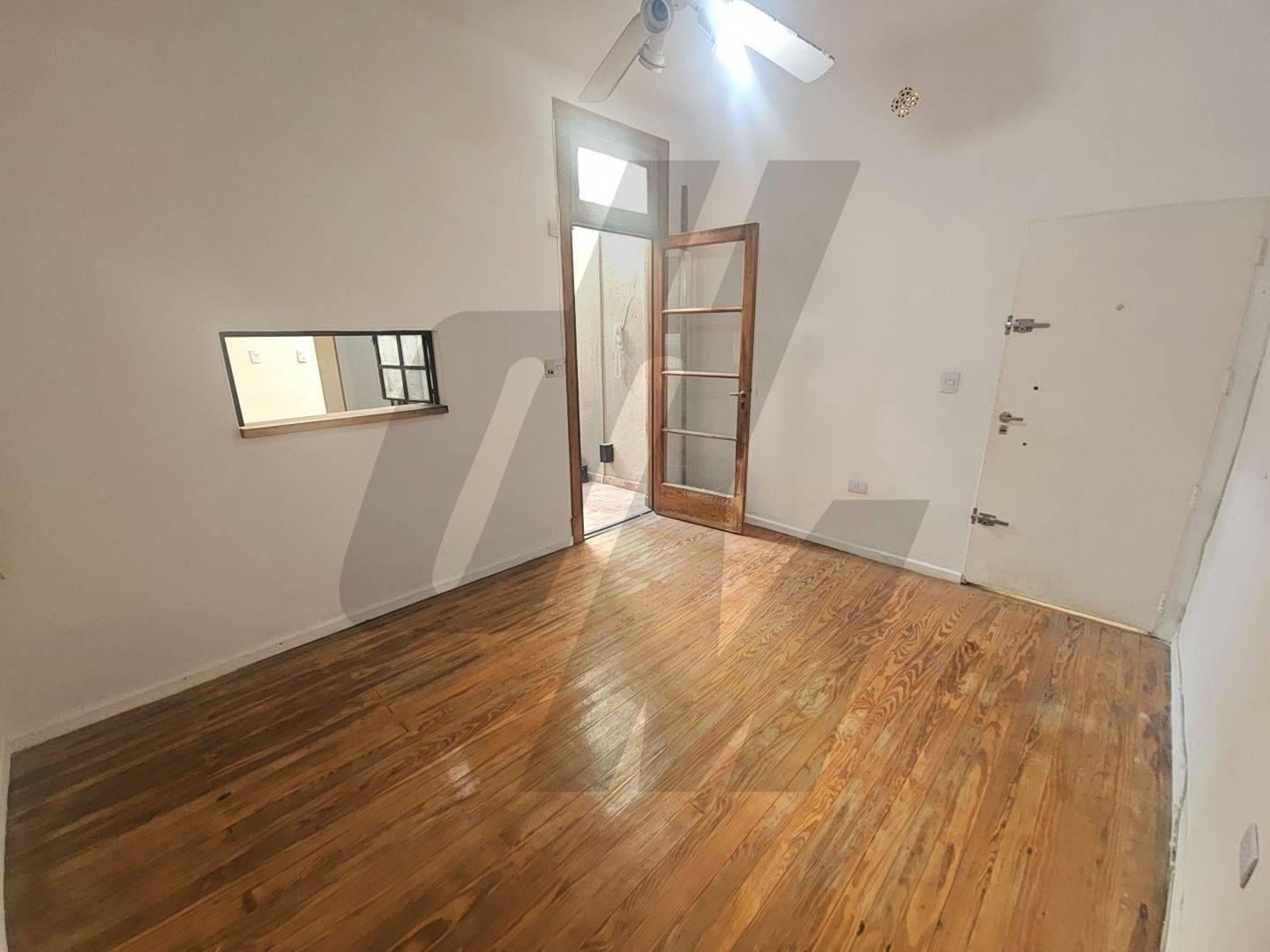 Foto de VENTA Y ALQUILER PH 3 AMBIENTES CON PATIO Y TERRAZA PROPIA - FLORES, imagen 4
