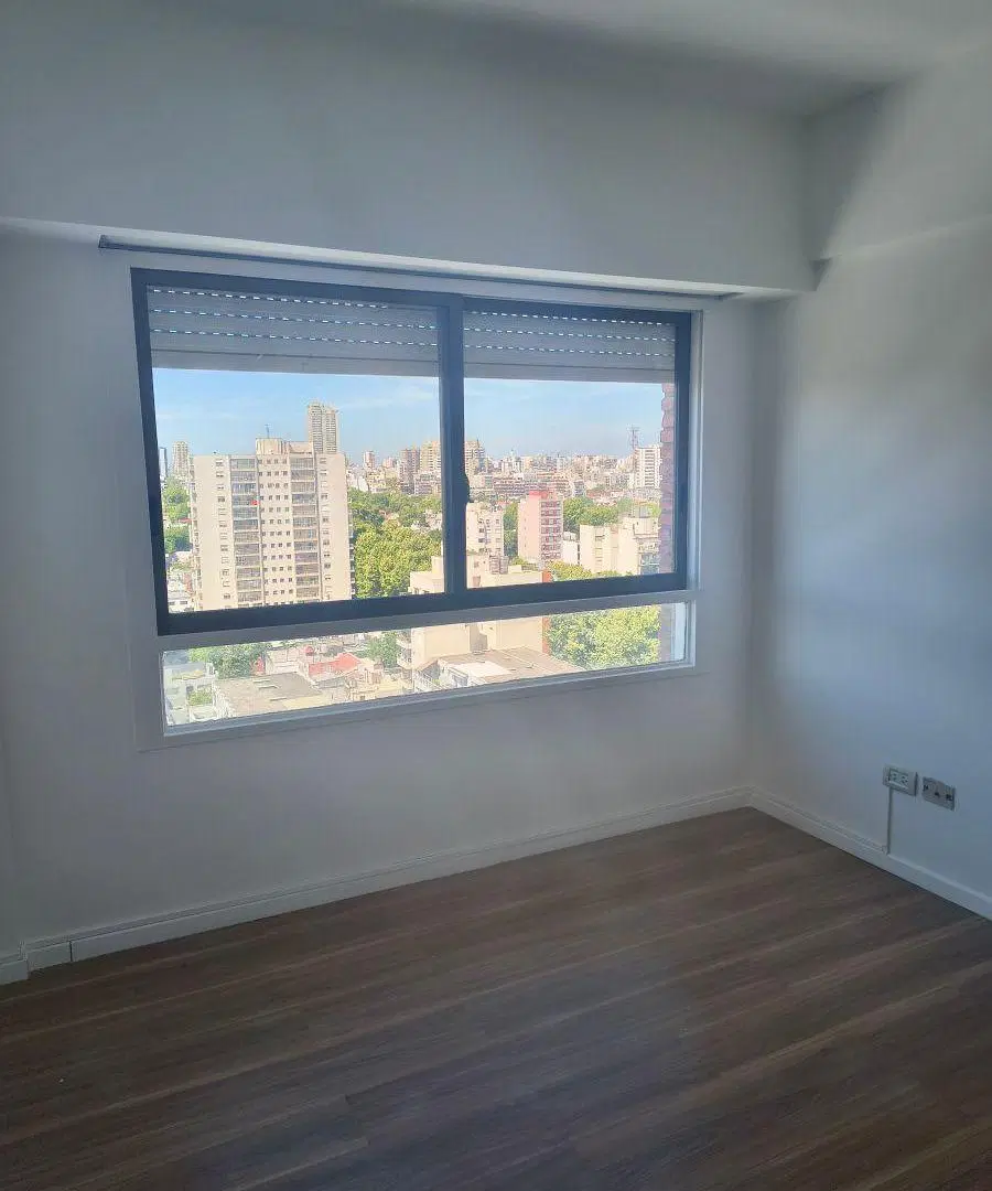 2 ambientes Piso 12, todo luz , contrafrente vista abierta 8