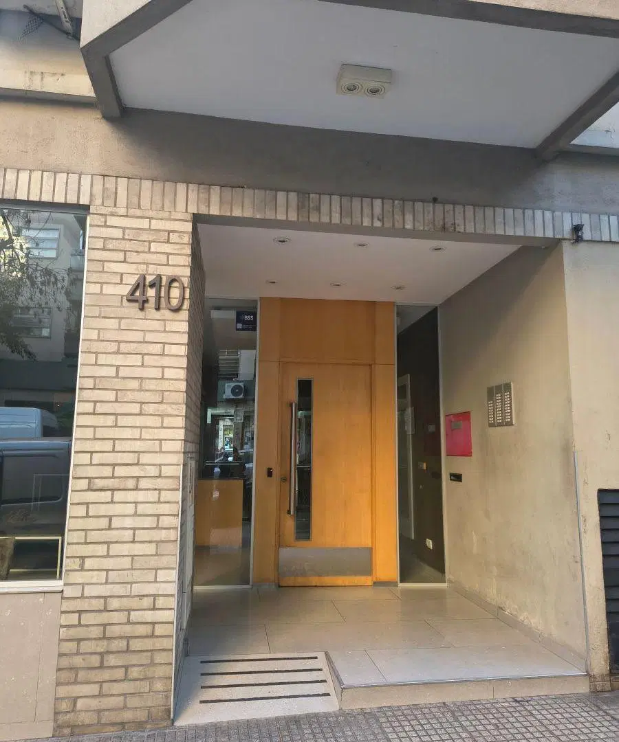 1 Amb muy luminoso, Piso 4*, lateral con balcon , edificio con terraza y parrilla 8