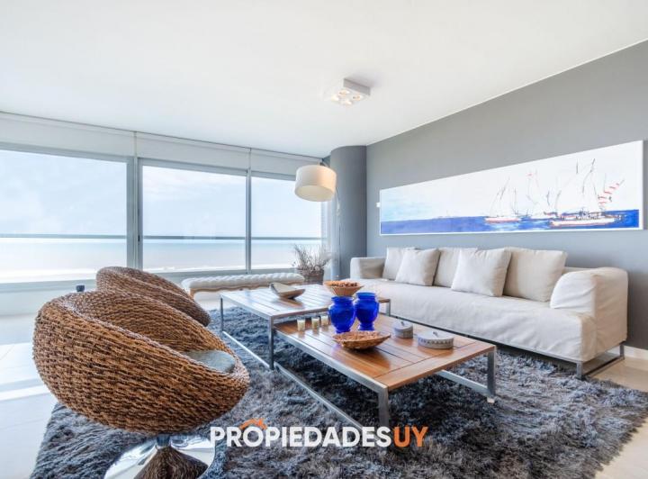 Apartamento en venta y alquiler Brava Punta del Este, 2 dormitorios, 2 baños