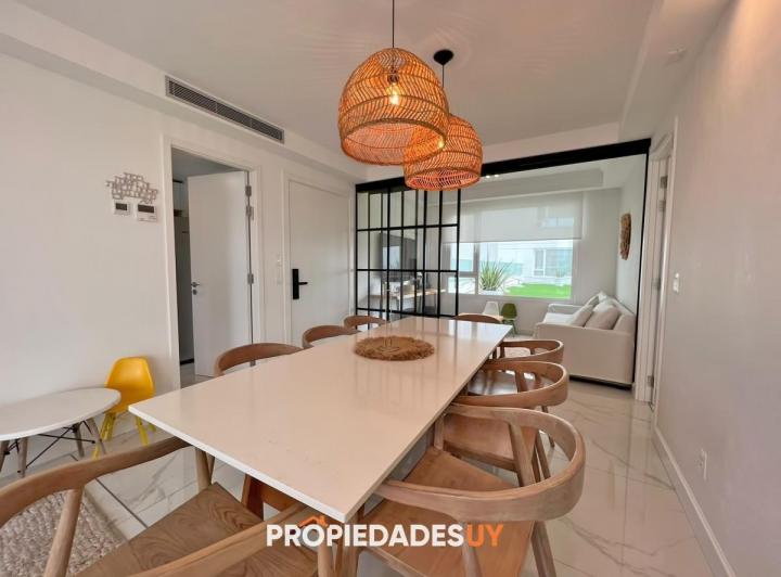 Foto de VENTA Y ALQUILER APARTAMENTO 2 DORMITORIOS EDIFICIO PARAMOUNT PUNTA DEL, imagen 3
