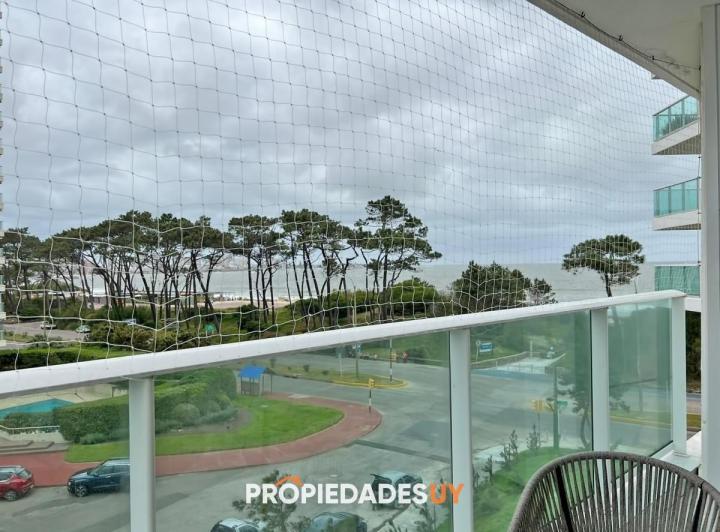 Foto de VENTA Y ALQUILER APARTAMENTO 2 DORMITORIOS EDIFICIO PARAMOUNT PUNTA DEL, imagen 2