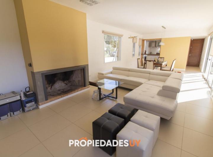 Impecable casa de 3 dorm.