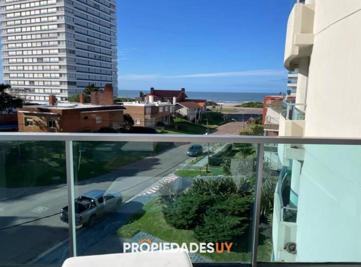 Apartamento en Punta del Este, Brava