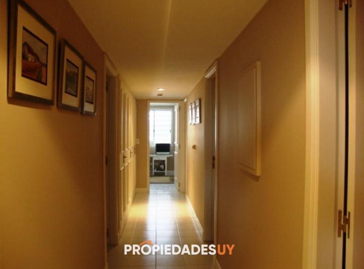 Apartamento en Brava 4 dormitorios en alquiler de temporada y venta 5