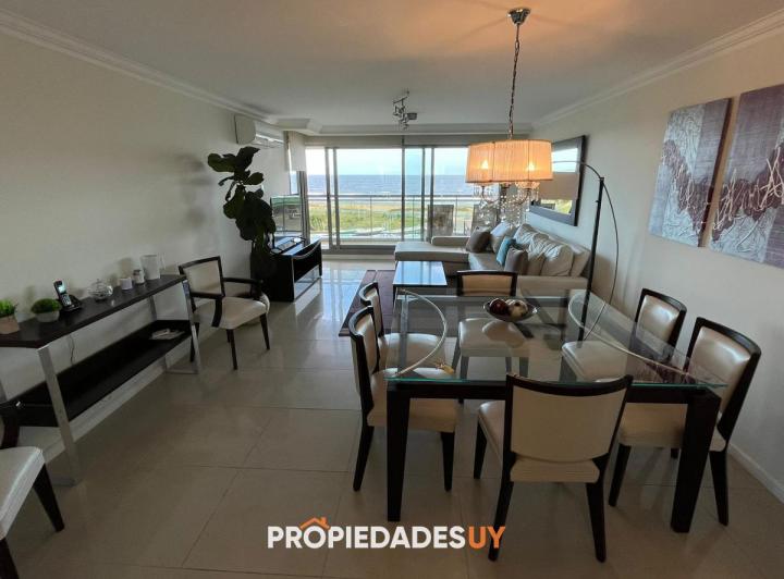 Foto de Alquila apartamento con vista al mar de 3 dormitorios en Brava, Punta, imagen 4