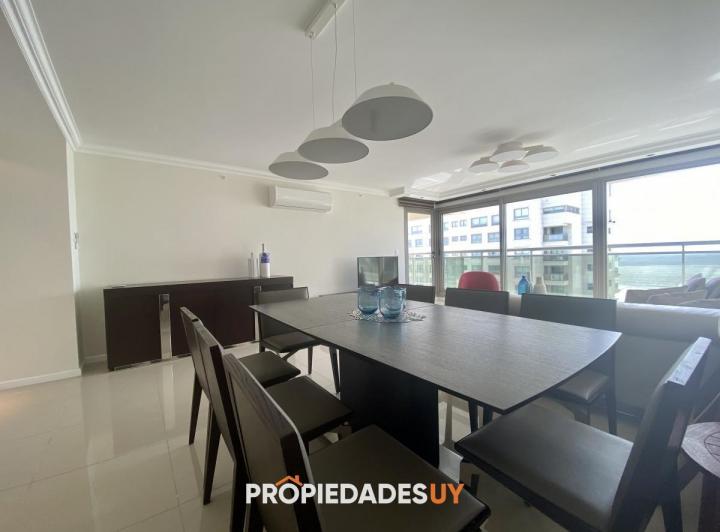 Foto de Vende apartamento de 3dormitorios en Brava- Punta del Este, imagen 3
