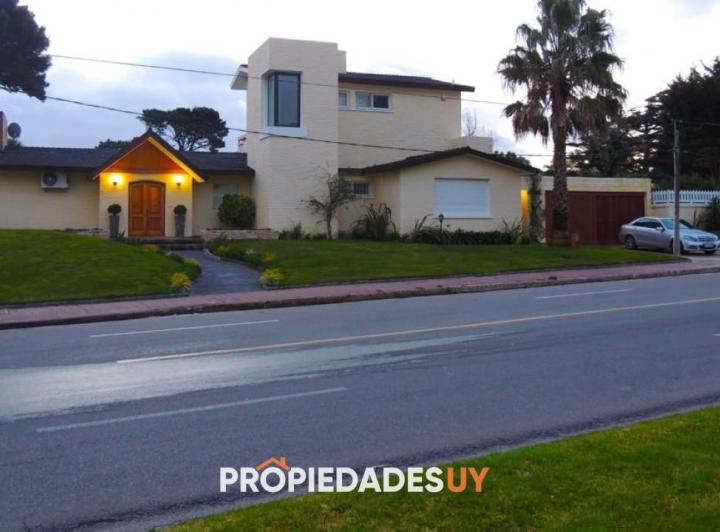 Casa en Punta del Este, Mansa 2