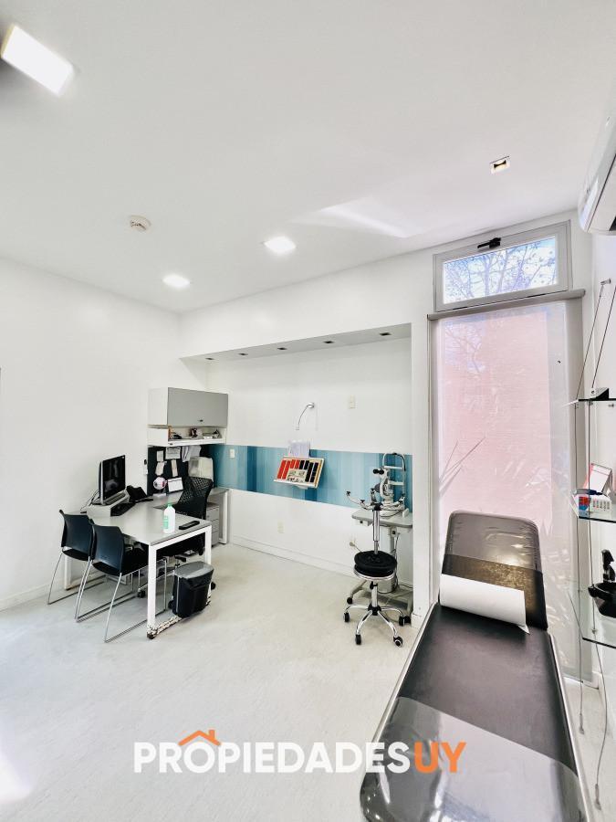 Foto de Clínica en venta o alquiler anual en Avenida Córdoba., imagen 4