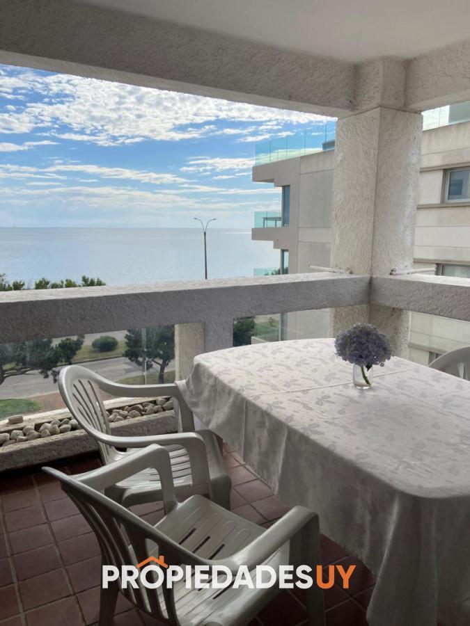 Apartamento primera linea de playa mansa disponible primer quincena de enero