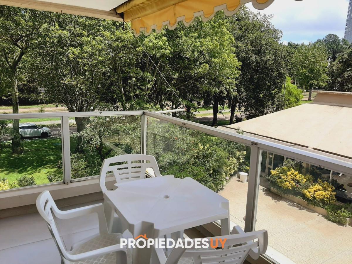 Apartamento en venta en sobre Av. Roosevelt