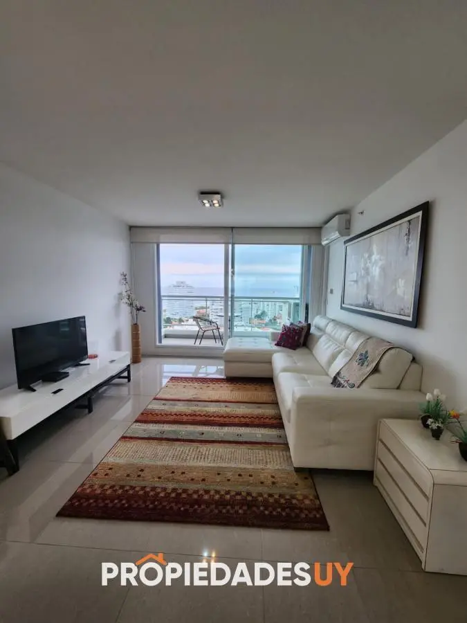 Apartamento en venta en torre One, 1 dormitorio amueblado, vista al mar, playa brava 2