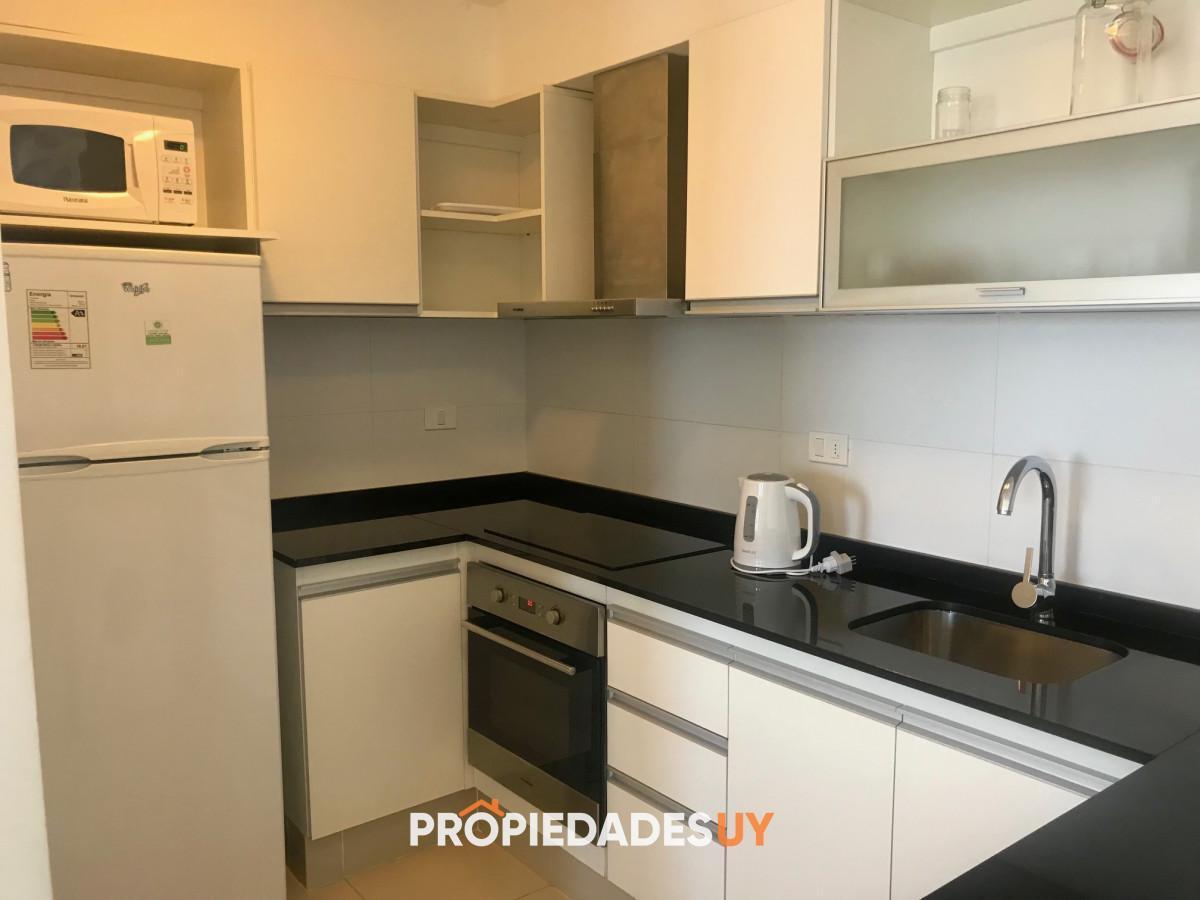Foto de Apartamento en Alquiler Anual Torre Nueva con Servicios. Vista al Mar, imagen 5