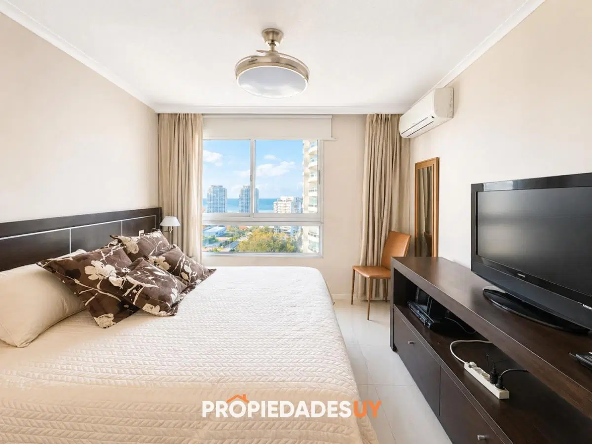 Departamento en alquiler anual en Ocean Drive 5