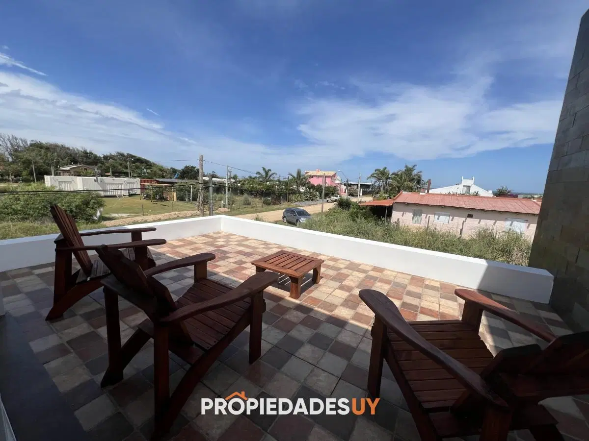 CASA EN VENTA Y ALQUILER ANUAL BALNEARIO BUENOS AIRES 1