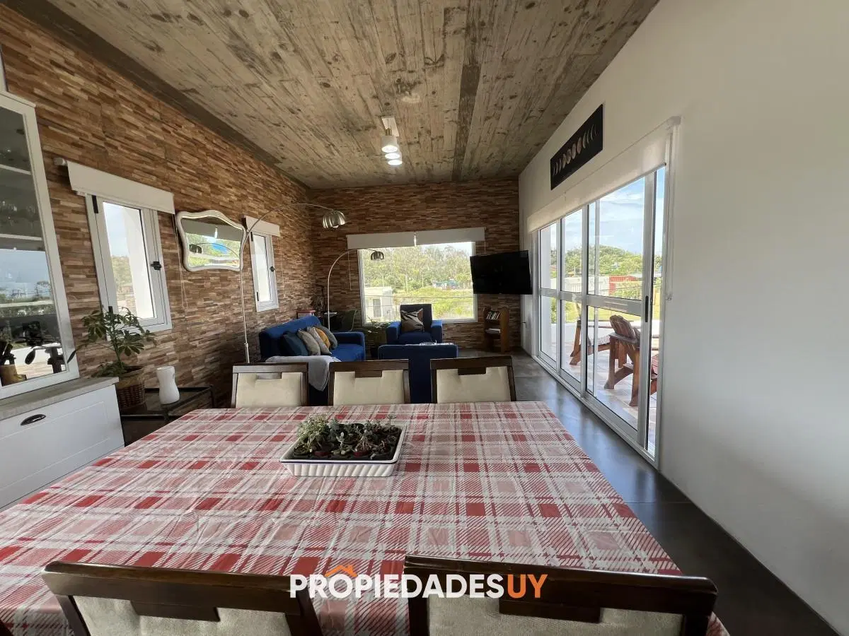 CASA EN VENTA Y ALQUILER ANUAL BALNEARIO BUENOS AIRES 3
