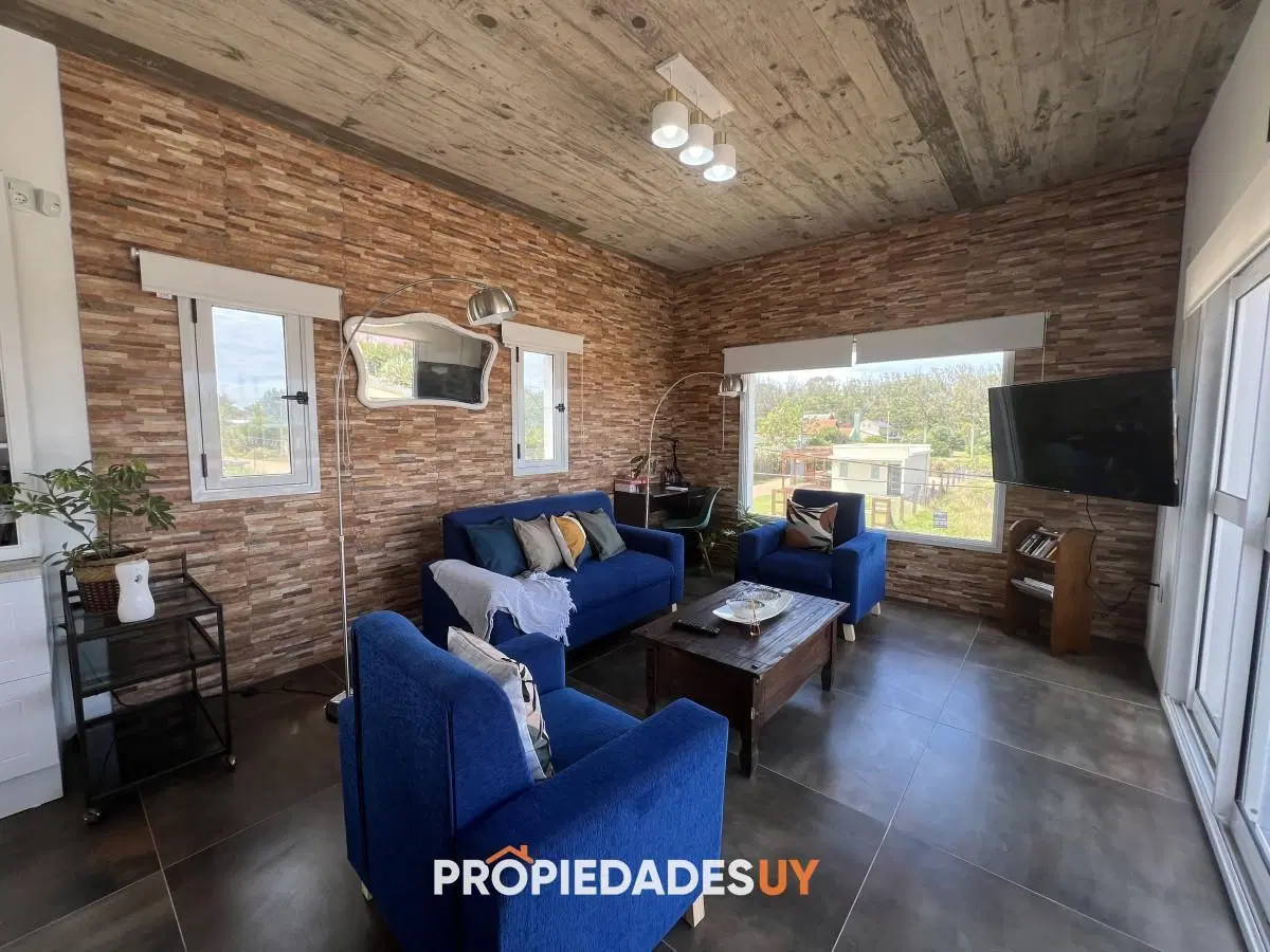 CASA EN VENTA Y ALQUILER ANUAL BALNEARIO BUENOS AIRES 5