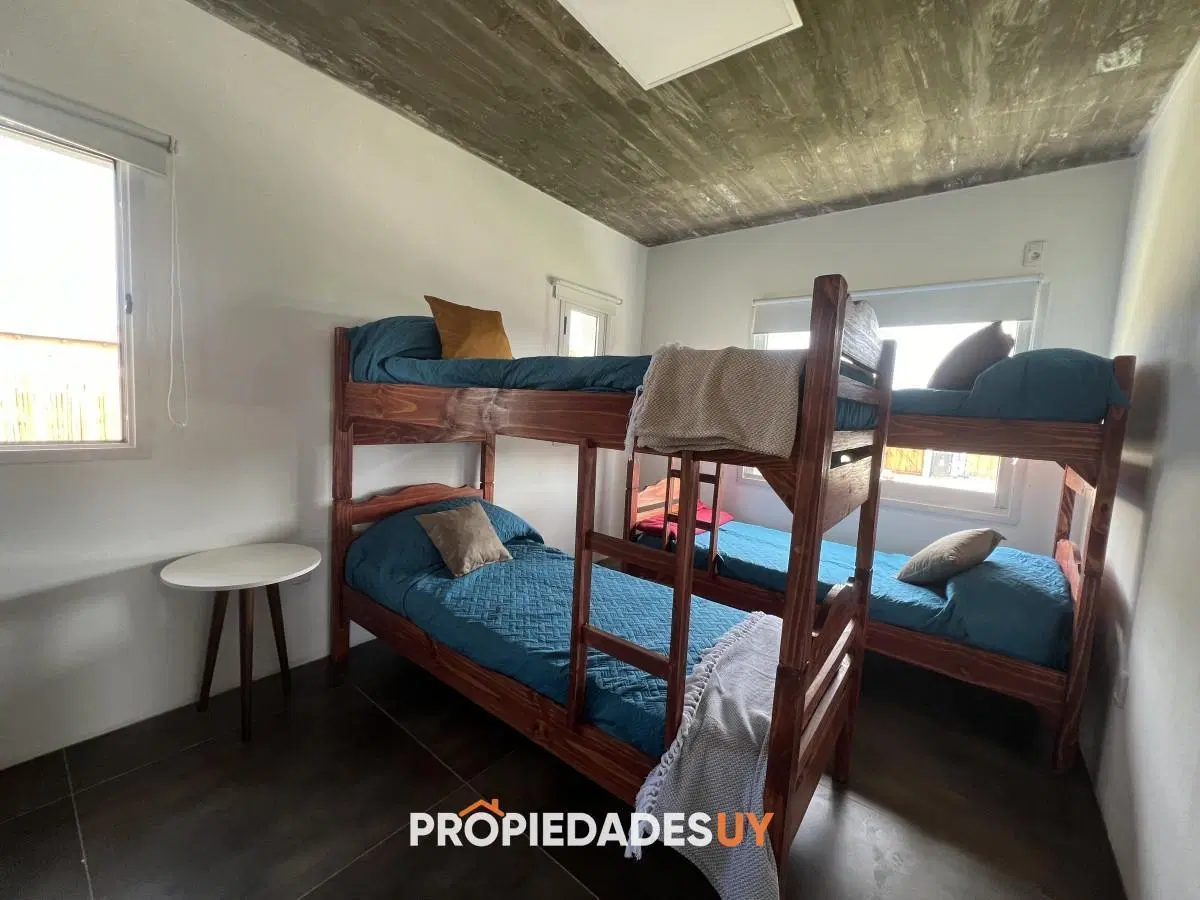 CASA EN VENTA Y ALQUILER ANUAL BALNEARIO BUENOS AIRES 4