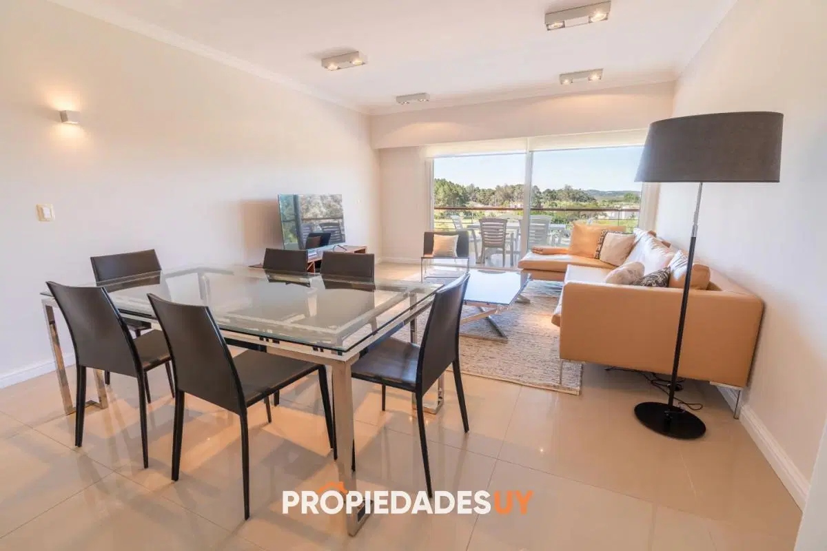 Apartamento Playa Mansa 3 ambientes 3