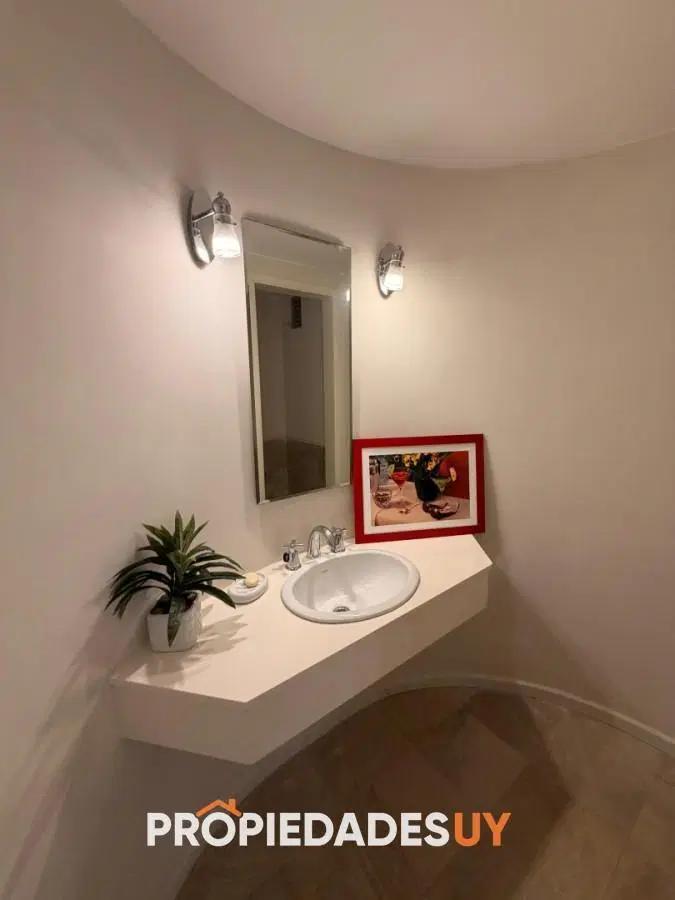 Vende apartamento con vista al mar, de 4 dormitorios en Brava, Punta del Este 3
