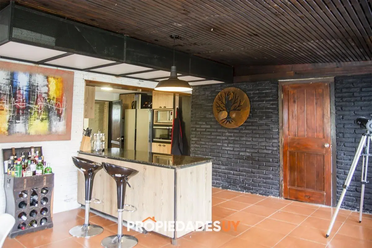 Casa en Venta de 5 dormitorios 2