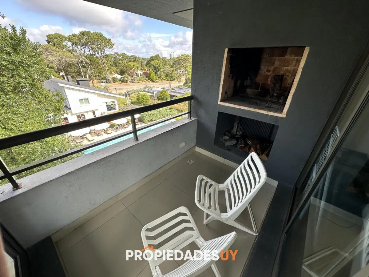 Apartamento alquiler invernal de 2 dormitorios terraza con parrillero en Punta del Este, San Rafael 4