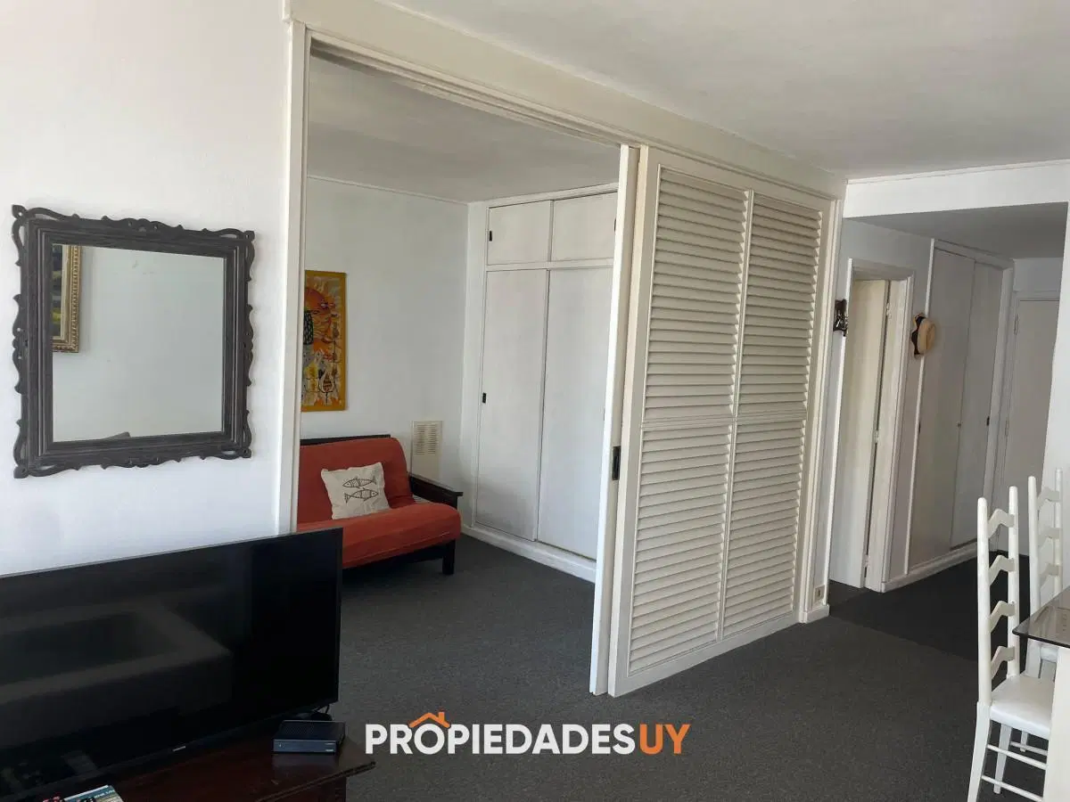 Apartamento en Peninsula con servicios 2