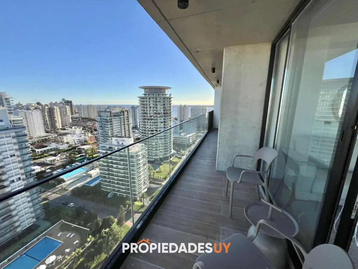 Apartamento en venta a estrenar con vistas a Mansa y Brava 4