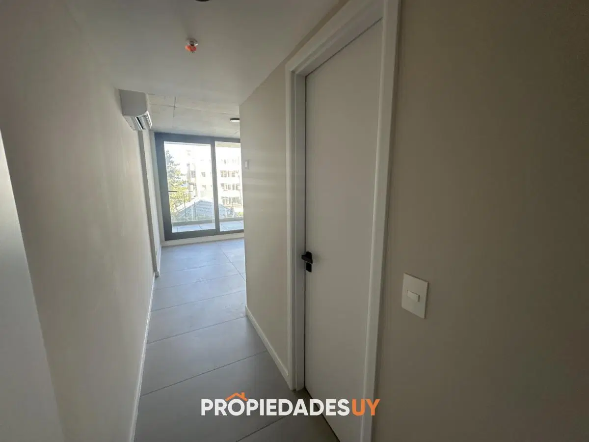Apartamento de 2 dormitorios en venta en Manglar Brava, Playa Brava Punta del Este 3