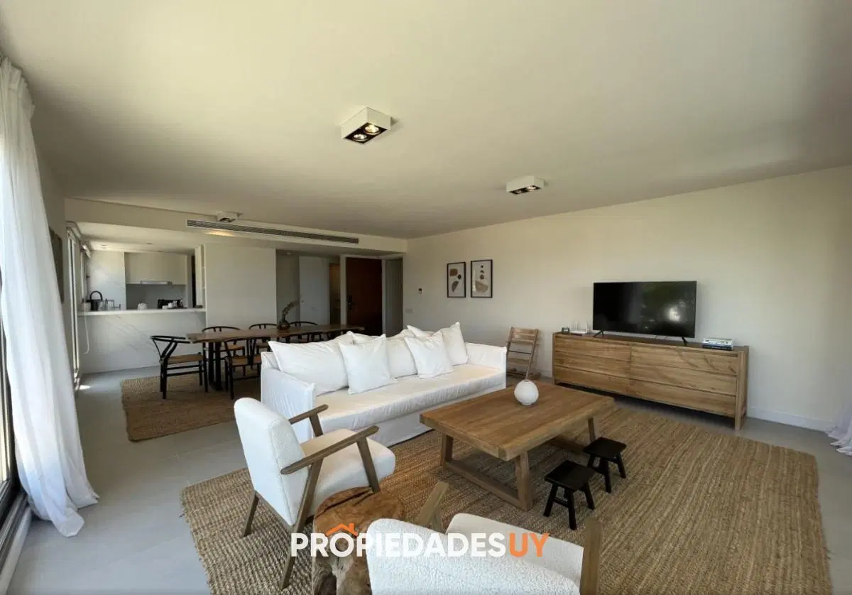 Venta apartamento 4 dormitorios + dep. en Manantiales 5