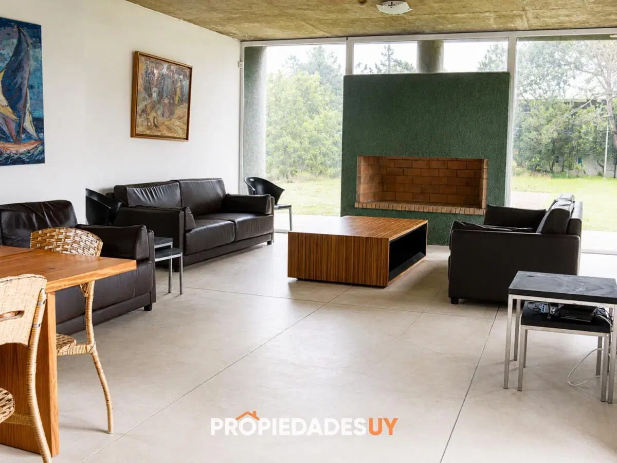 Casa en alquiler de temporada - 3 suites + dependencia 2