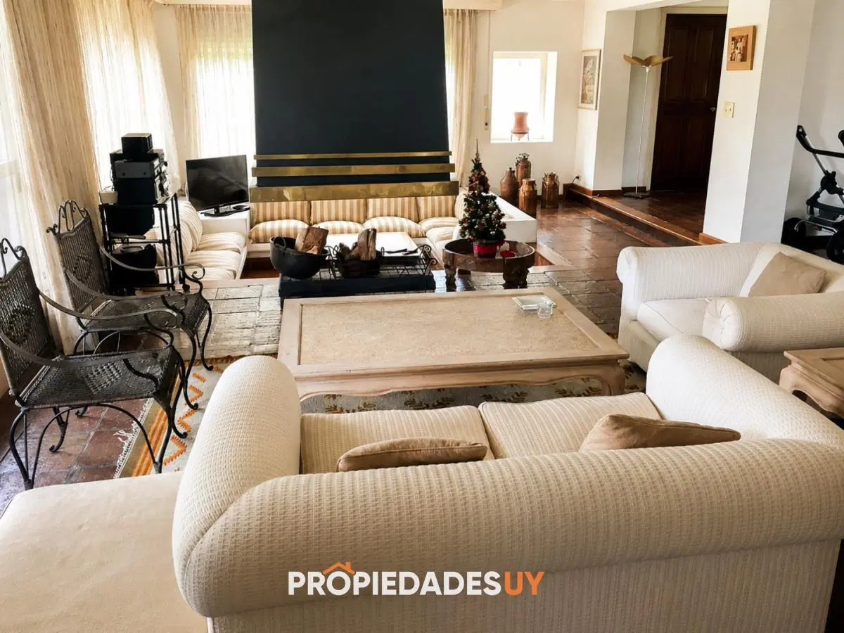Alquiler de casa en playa mansa para 9 personas 1