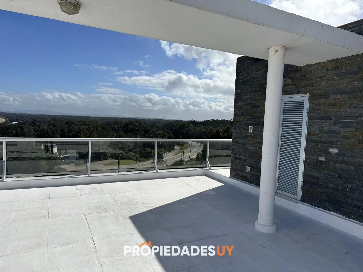 Venta apartamento en Punta Ballena 4