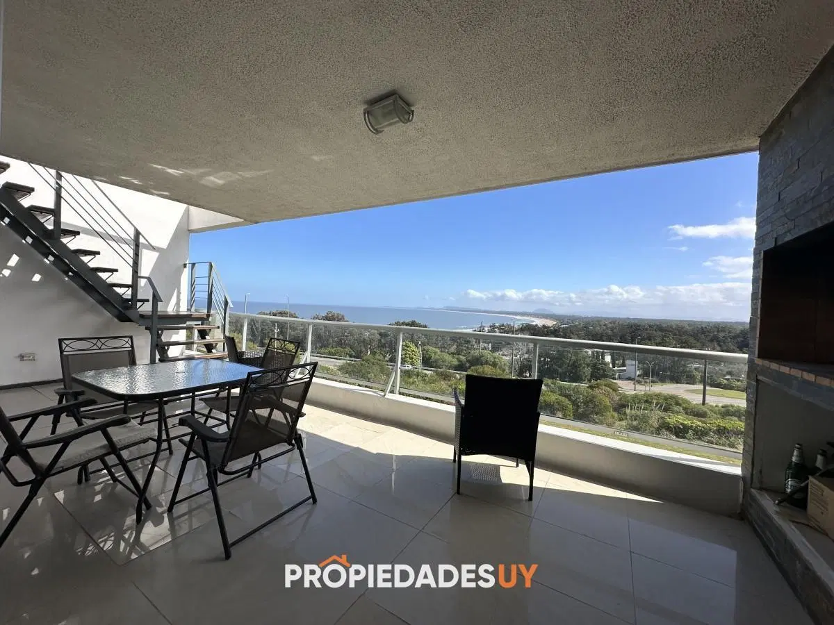 Venta apartamento en Punta Ballena 4