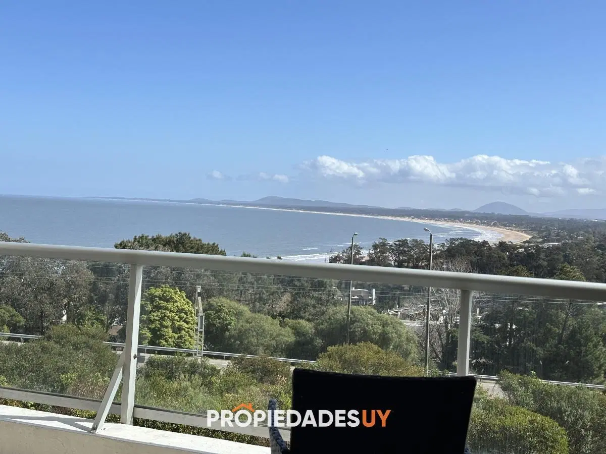 Venta apartamento en Punta Ballena 3