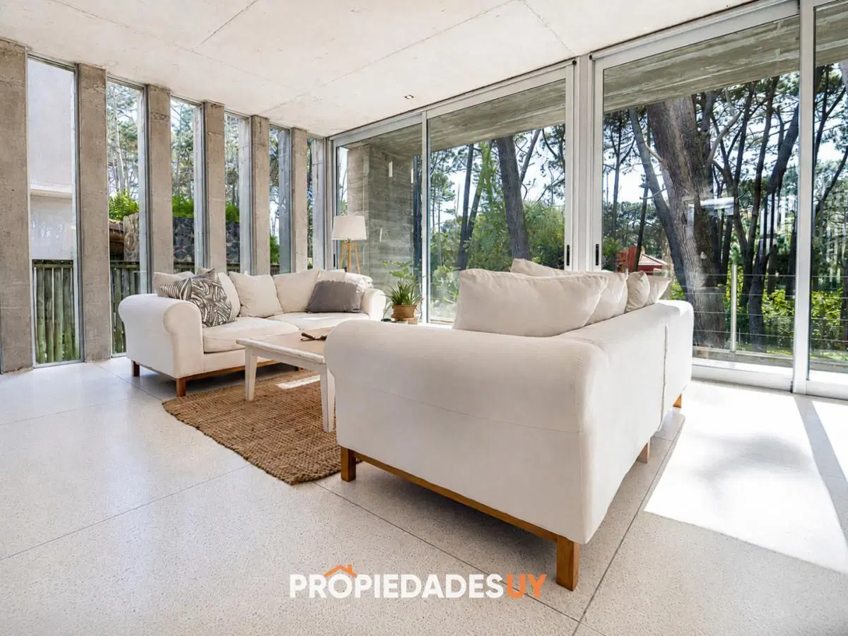 Casa en venta de 4 dormitorios, en Rincon del Indio 3