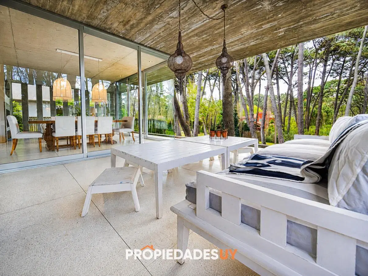 Casa en venta de 4 dormitorios, en Rincon del Indio 2