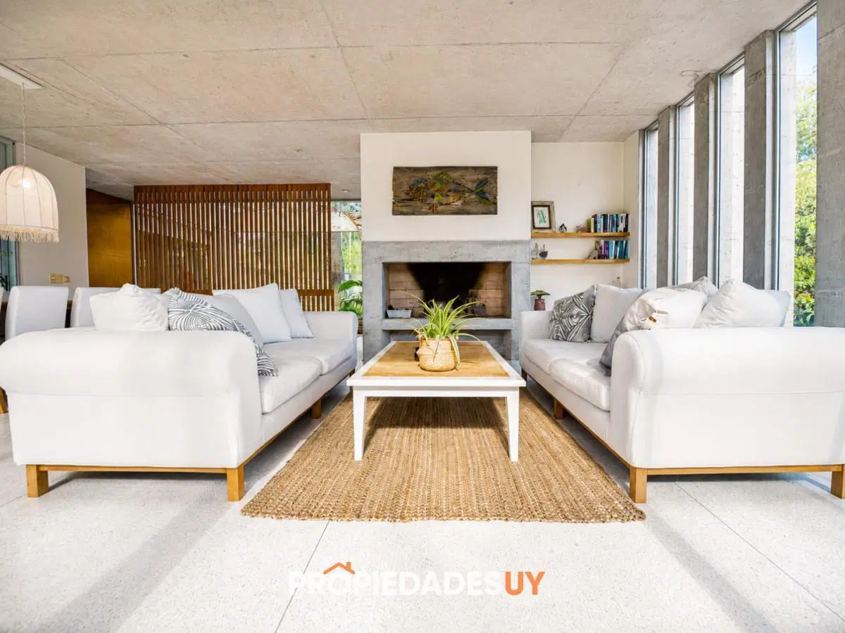 Casa en venta de 4 dormitorios, en Rincon del Indio 4