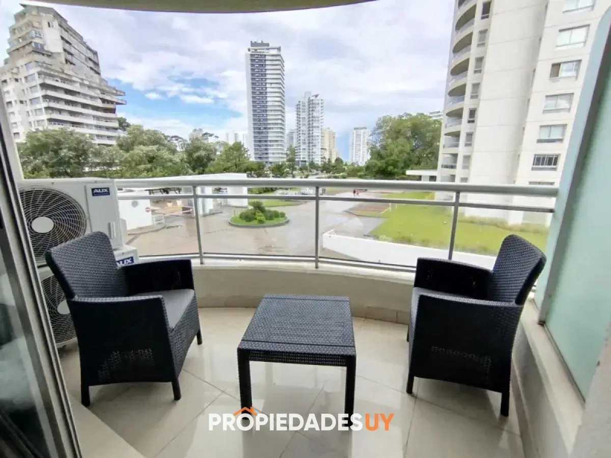 Apartamento en Roosevelt 2 dormitorios 2 baños - Punta del Este 3