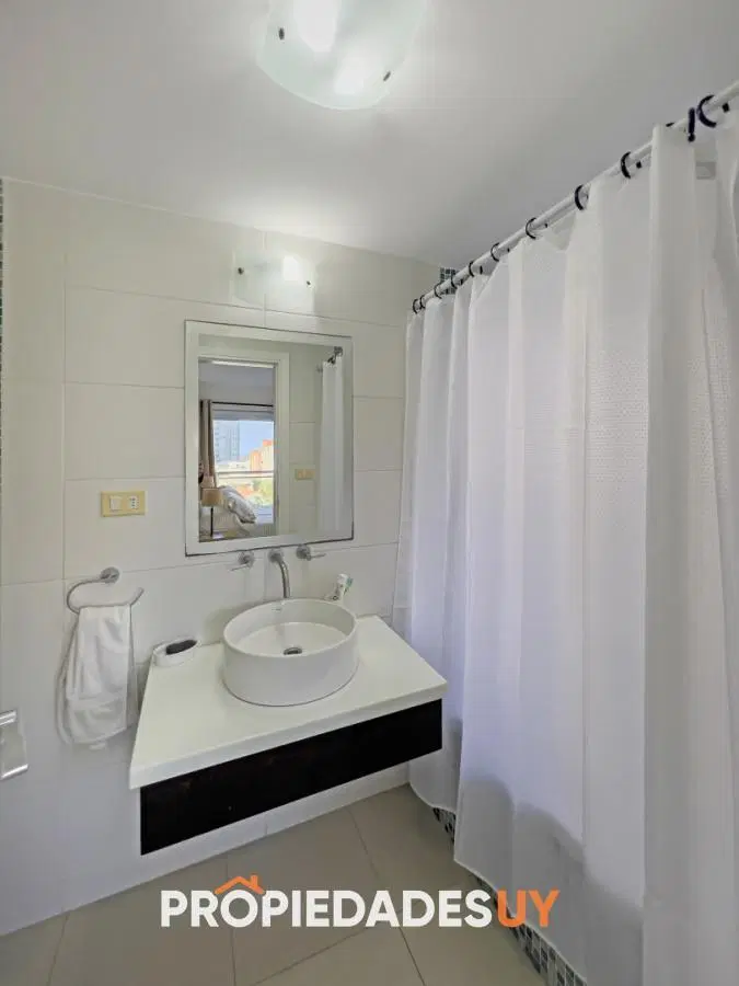 VENTA APARTAMENTO 3 DORMITORIOS PUNTA DEL ESTE 4