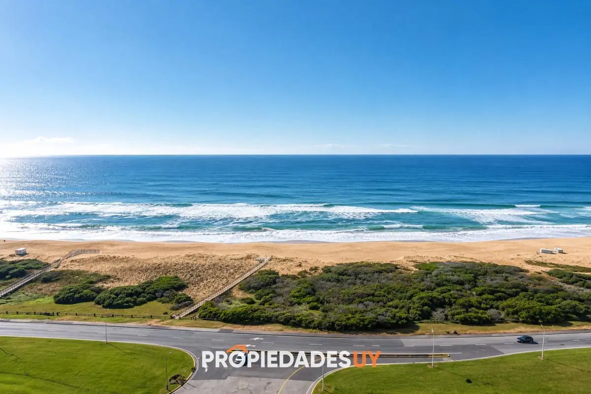 Espectacular Apartamento 3 Dormitorios y Dependencia, Trump Tower, Punta del Este, Brava 8