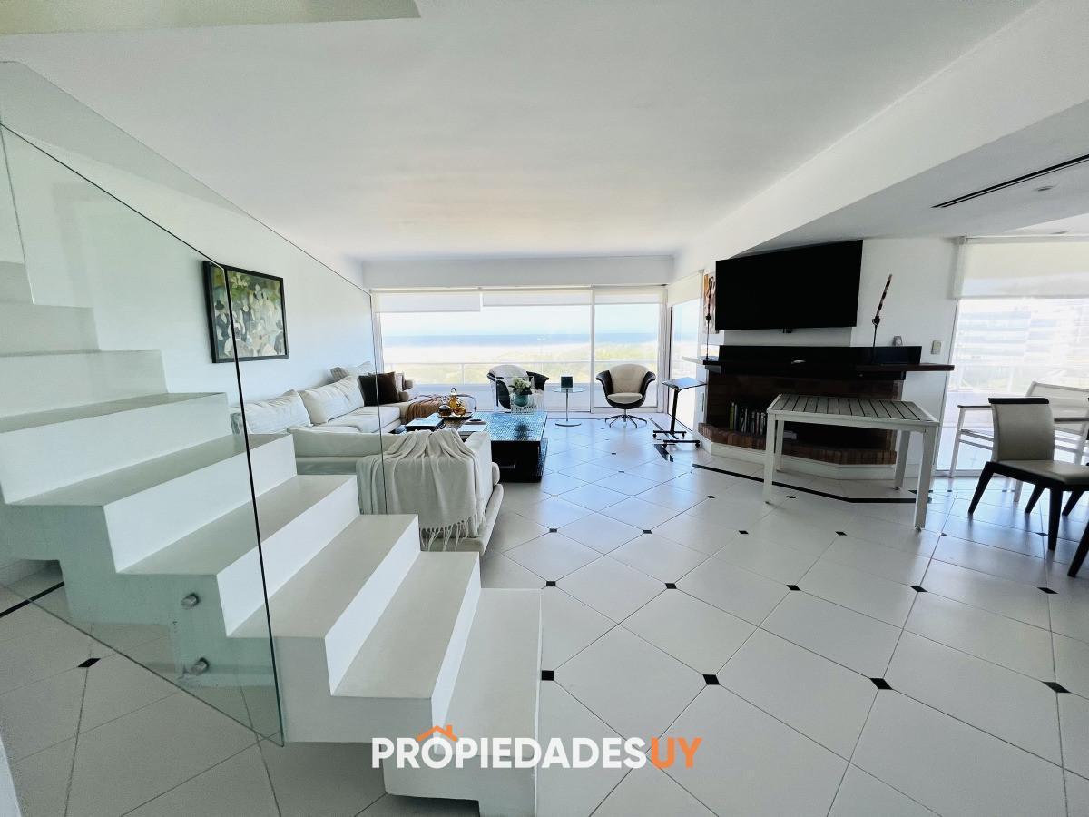 Foto de Pent house frente al mar en playa Brava en venta o alquiler de verano, imagen 5