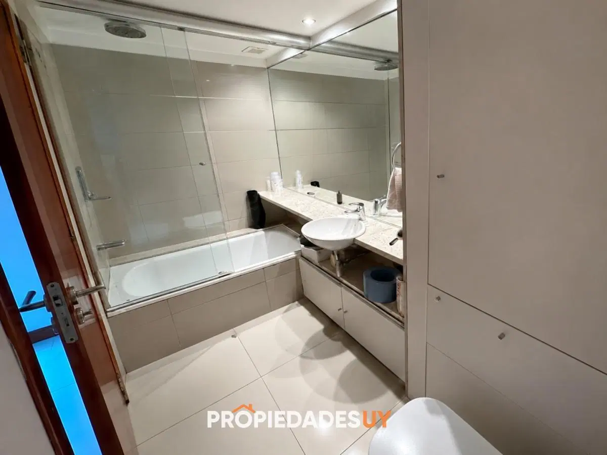 Apartamento en venta - 3 dormitorios 5