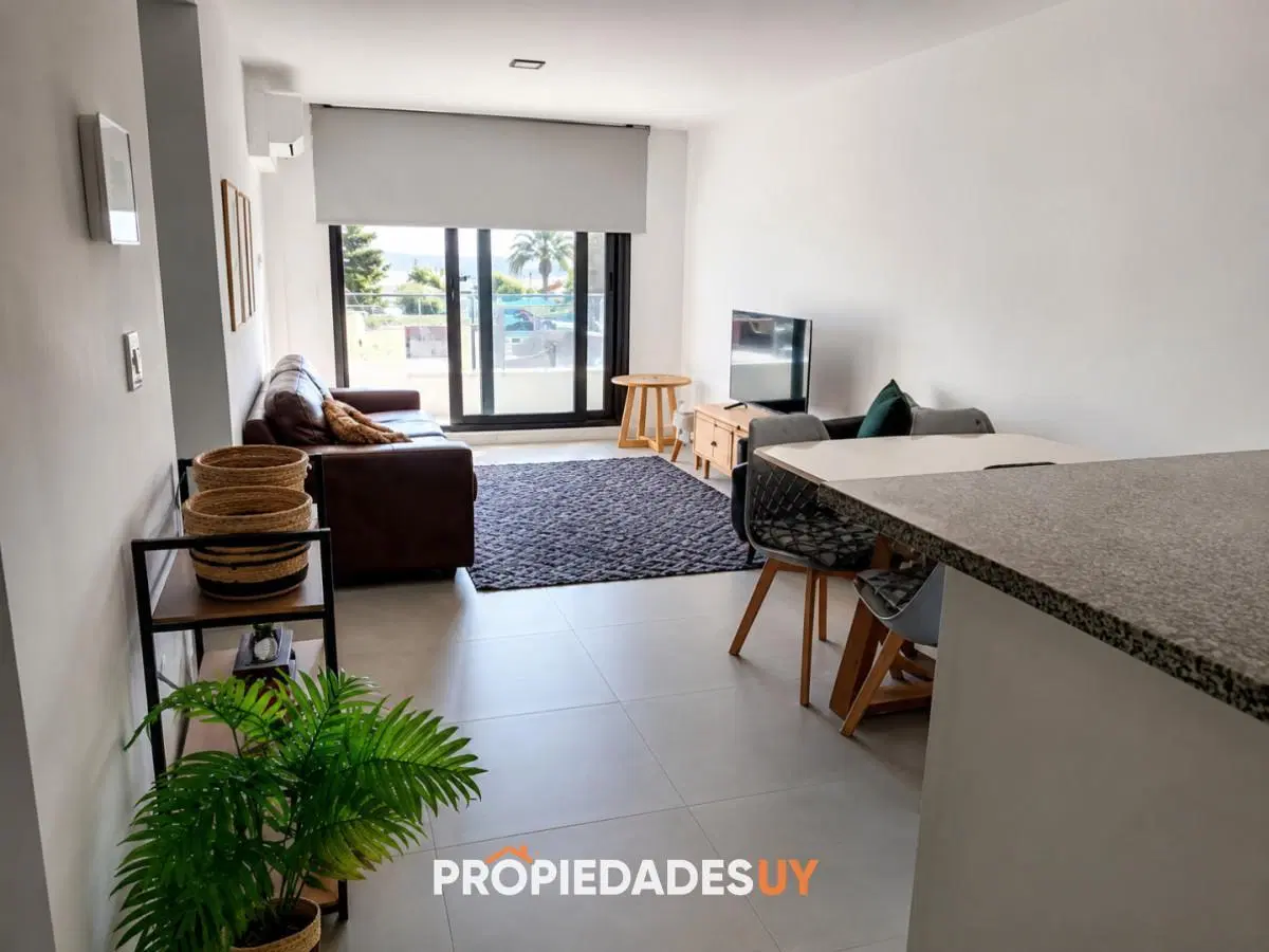 Apartamento alquiler de temporada 1 dormitorio y medio 5