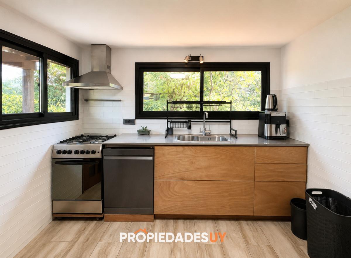 Foto de CASA EN VENTA Y ALQUILER ANUAL EN PINARES, imagen 3