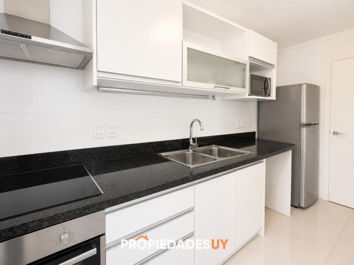 Foto de Apartamento en venta playa Mansa, imagen 2