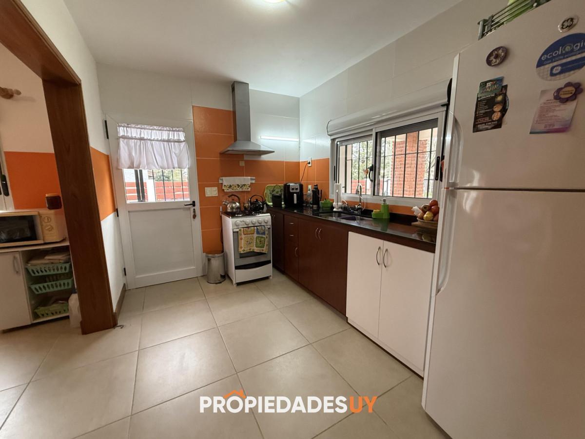 Foto de Casa de 3 dormitorios a la venta en Pinares - Playa Mansa, imagen 5